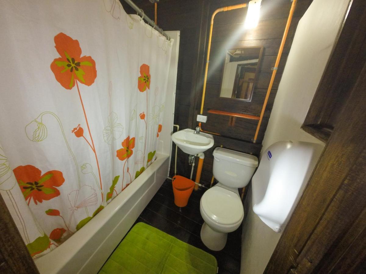 Chalet Castillo El Estor Екстер'єр фото