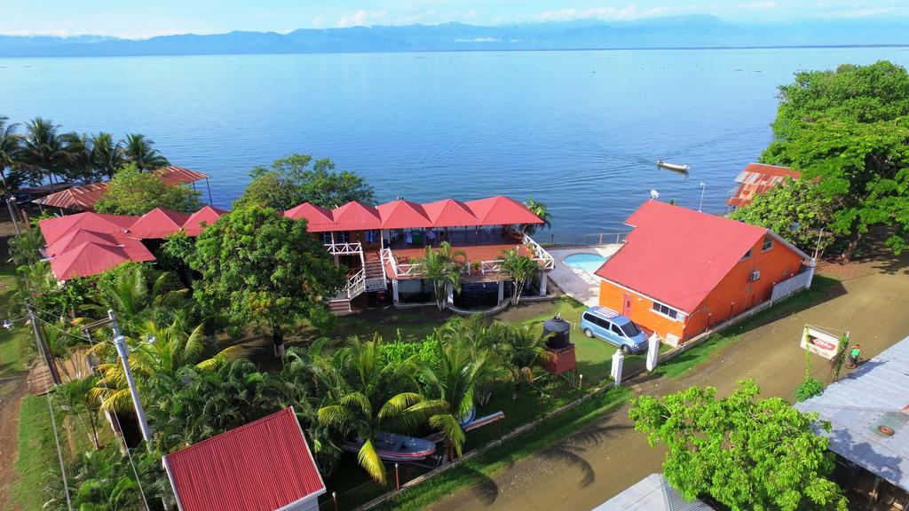 Chalet Castillo El Estor Екстер'єр фото